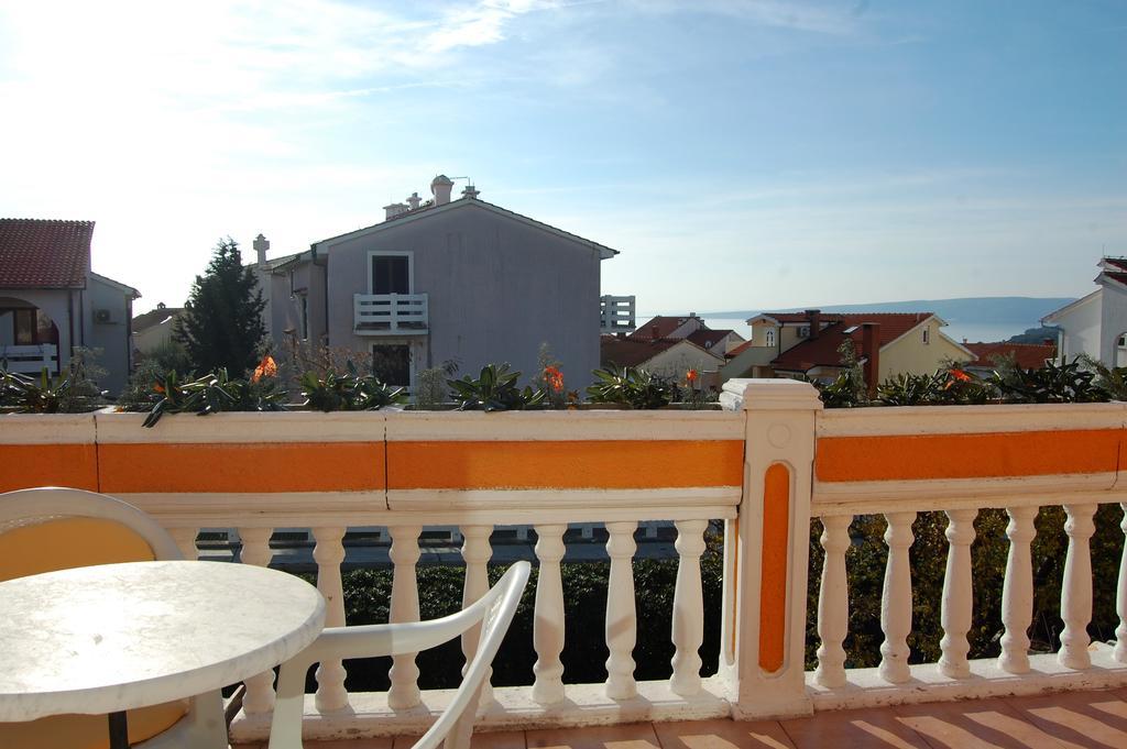 Apartments Setka Krk Town Rum bild